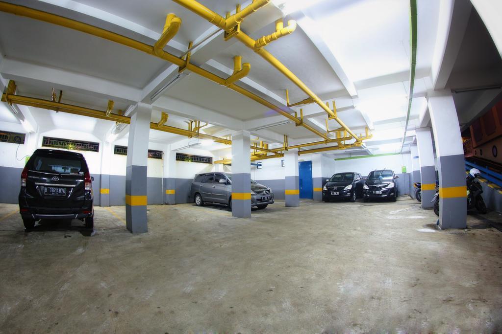 Sutan Raja Guest House Bandung Exterior foto